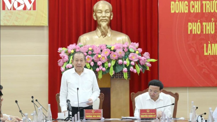 Phó Thủ tướng Thường trực Trương Hòa Bình làm việc với tỉnh Quảng Ninh