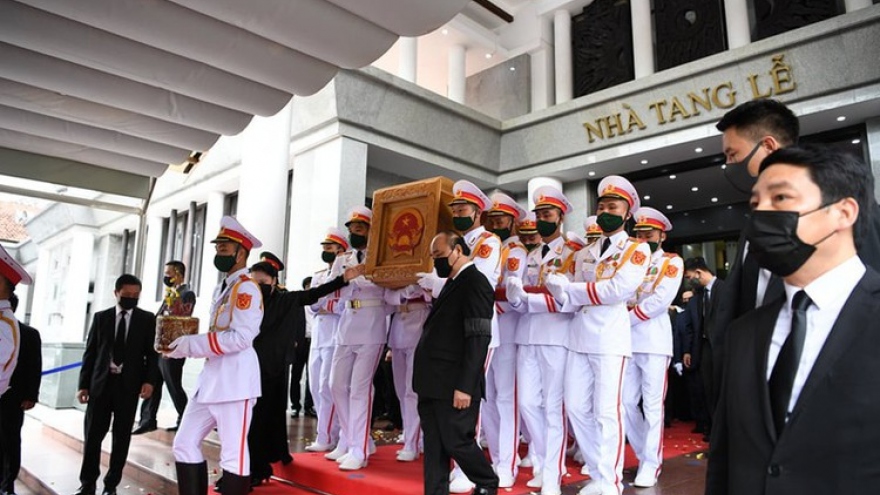 Memorial service for former Party leader Le Kha Phieu