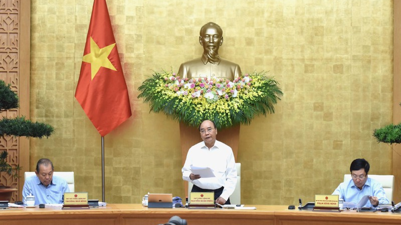 Thủ tướng giao Bộ trưởng GD&ĐT quyết định việc thi tốt nghiệp THPT