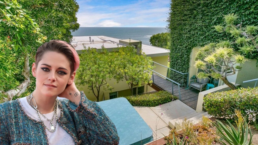 “Choáng ngợp” trước căn biệt thự ven biển sang trọng của Kristen Stewart