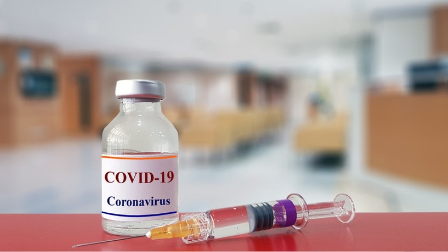 Italy tiến hành thử nghiệm lâm sàng vaccine Covid-19 trên người