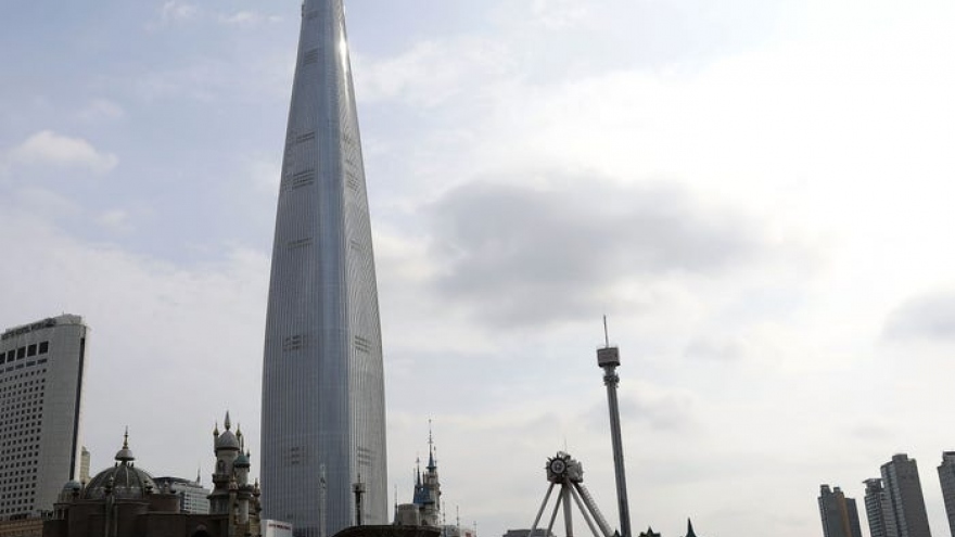 Điểm danh 8 toà tháp cao nhất thế giới