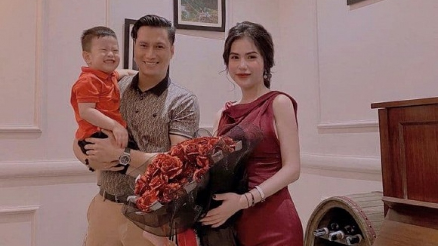 Chuyện showbiz: Diễn viên Việt Anh và vợ cũ tổ chức tiệc kỷ niệm ly hôn