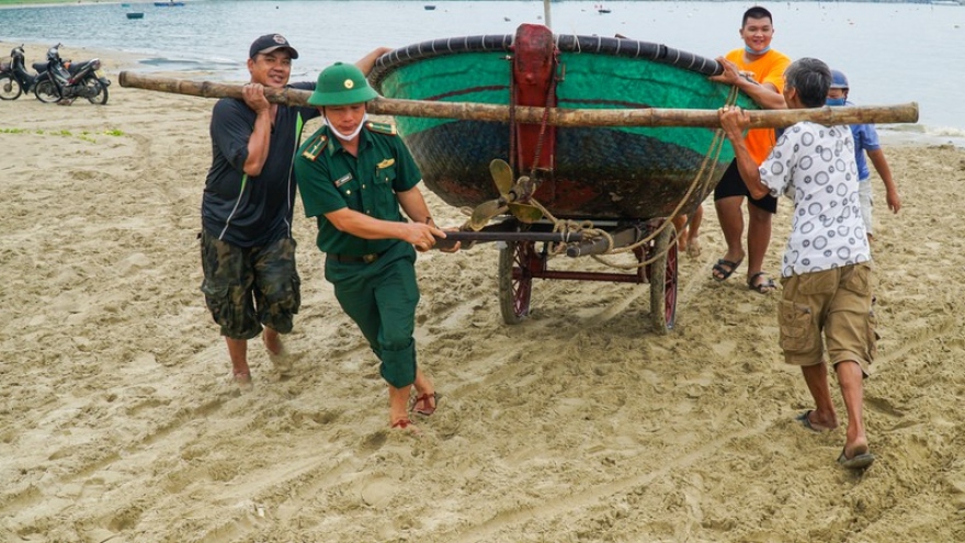 Da Nang residents brace for impact of Typhoon Noul