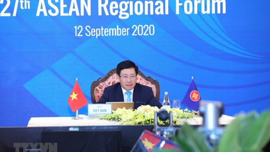 27th ASEAN Regional Forum adopts important documents
