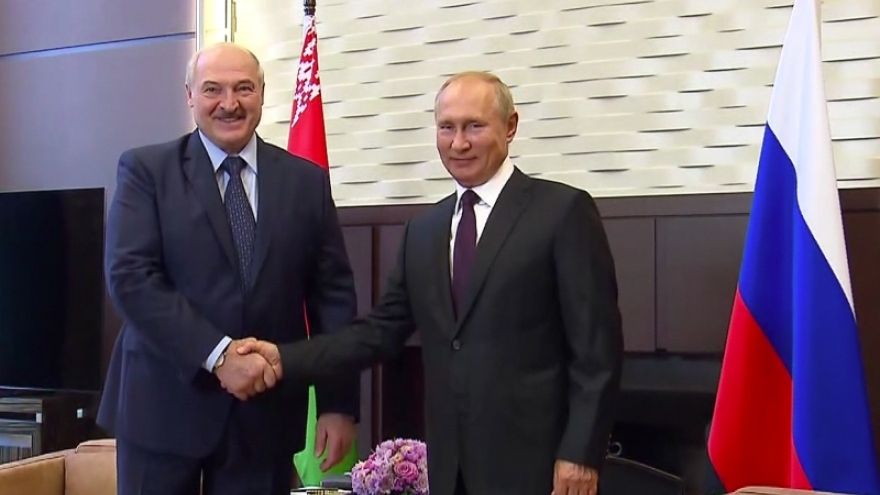 Tổng thống Lukashenko: Belarus cần hợp tác với Nga trong mọi vấn đề