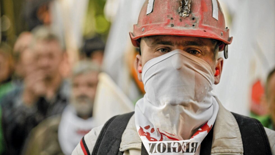 Hàng trăm công nhân khai thác than đình công gây sức ép lên chính phủ Ba Lan
