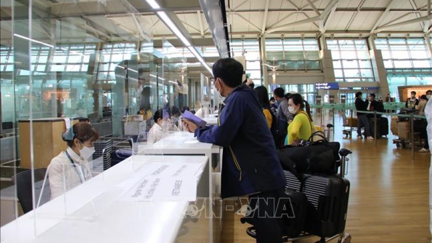Commercial flights from RoK officially resume