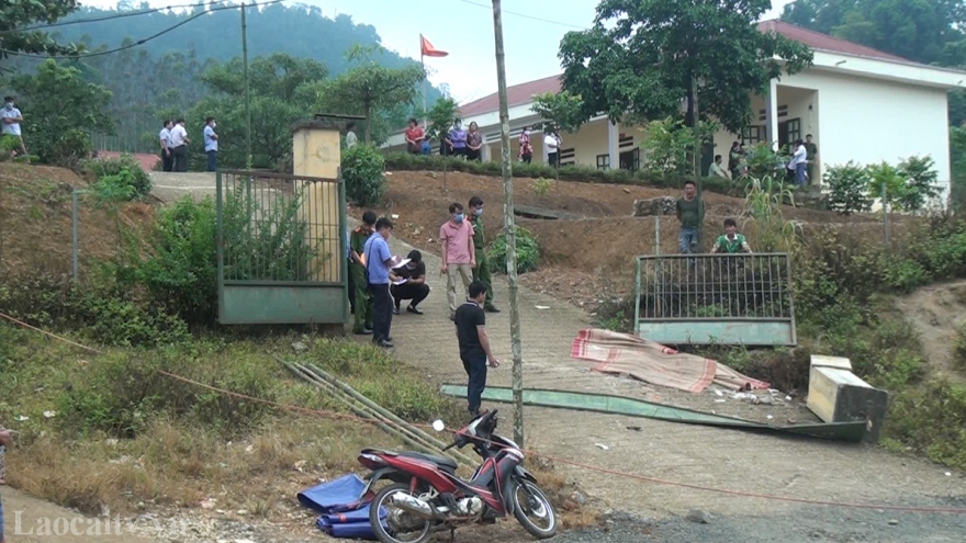 Vụ sập cổng trường tại Lào Cai, có chỉ đạo rà soát độ an toàn