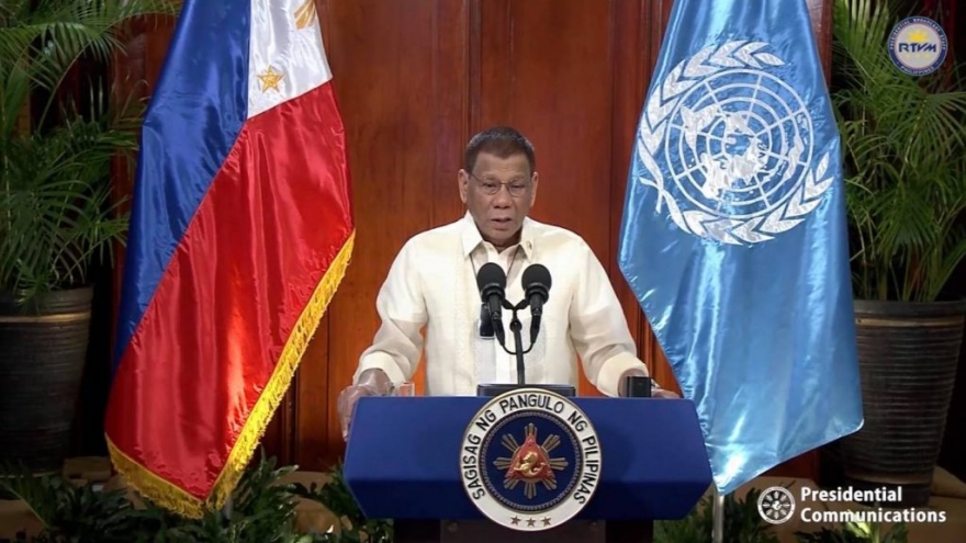 Tổng thống Philippines bảo vệ phán quyết Biển Đông và cuộc chiến chống ma túy