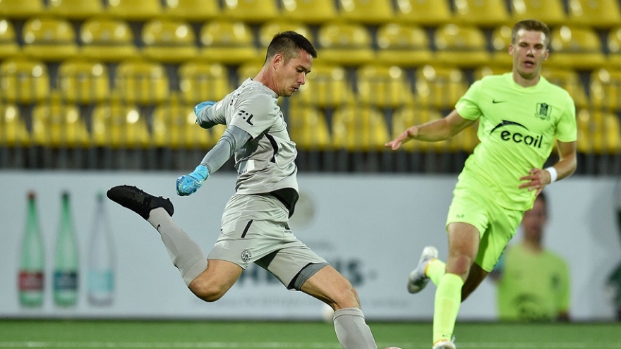 Filip Nguyễn lần đầu được đá vòng bảng Europa League cùng Slovan Liberec 