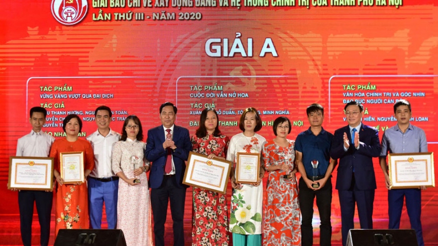 Hà Nội: Trao 2 giải báo chí về xây dựng Đảng và phát triển văn hóa lần thứ III