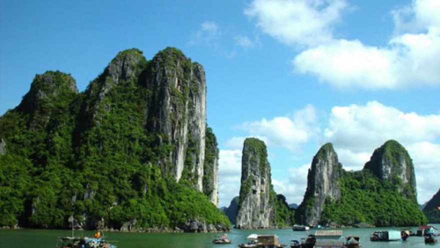 Vietnam steps up tourism promotion activities abroad 