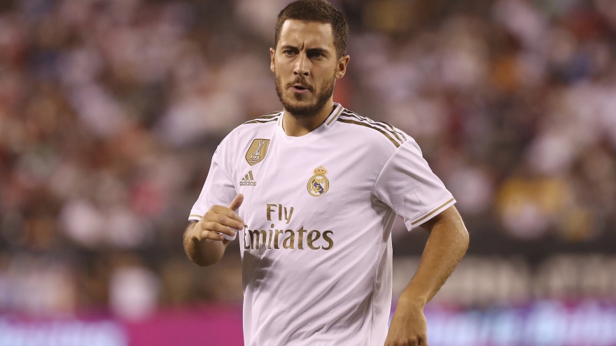 HLV Zidane "nổi đóa", yêu cầu Hazard giảm cân cấp tốc