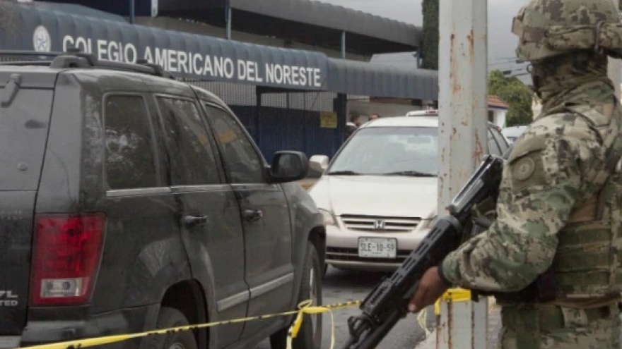 Xả súng ở quán bar Mexico làm 11 người thiệt mạng