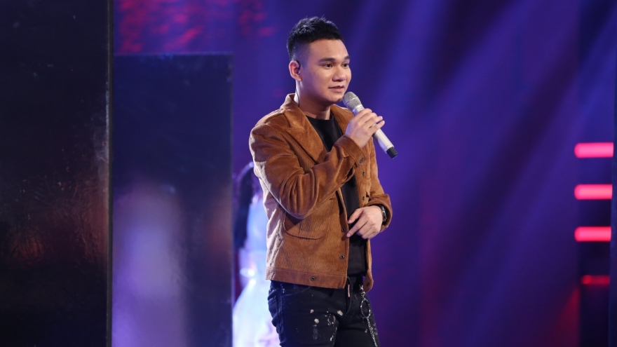 Ca sĩ Khắc Việt nghẹn ngào chia sẻ về điều khiến anh sợ nhất
