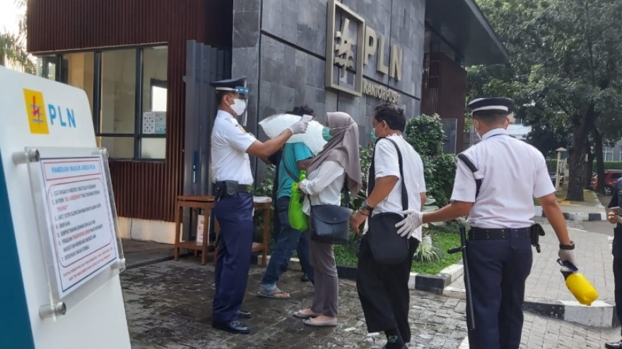 Lỗ hổng gây lây lan Covid-19 ở các Bộ và cơ quan chính phủ Indonesia