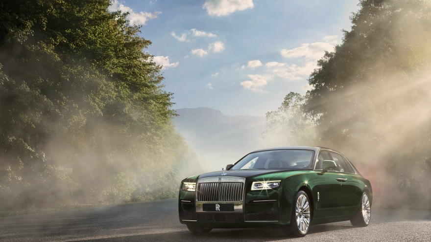 Rolls-Royce ra mắt phiên bản trục cơ sở dài của Ghost mới