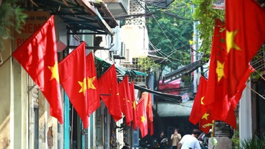 More greetings flow in on 75th National Day