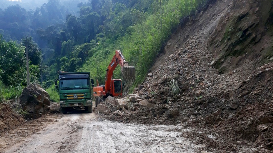 Lai Châu mưa trên diện rộng, nguy cơ sạt lở đất, đá rơi trên các tuyến giao thông