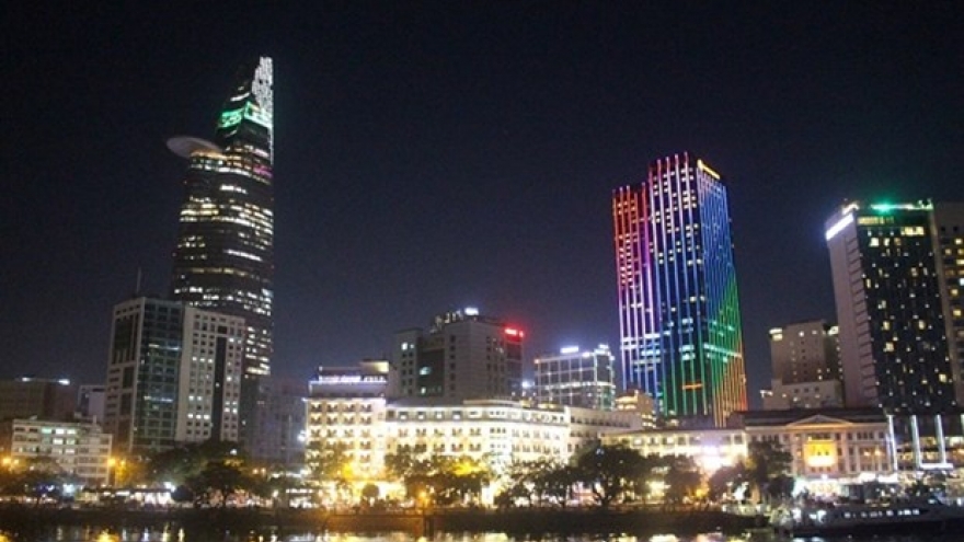 Short tours in favour for National Day