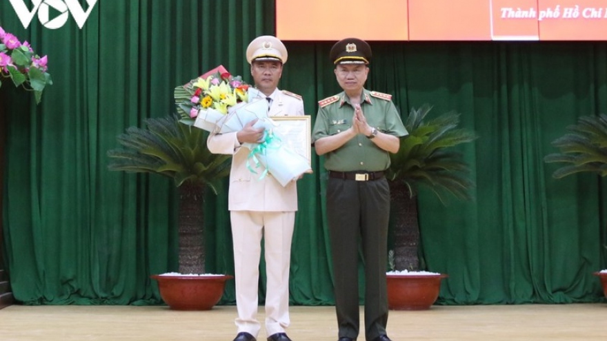 Phó Giám đốc Công an TPHCM thăng cấp bậc hàm Thiếu tướng