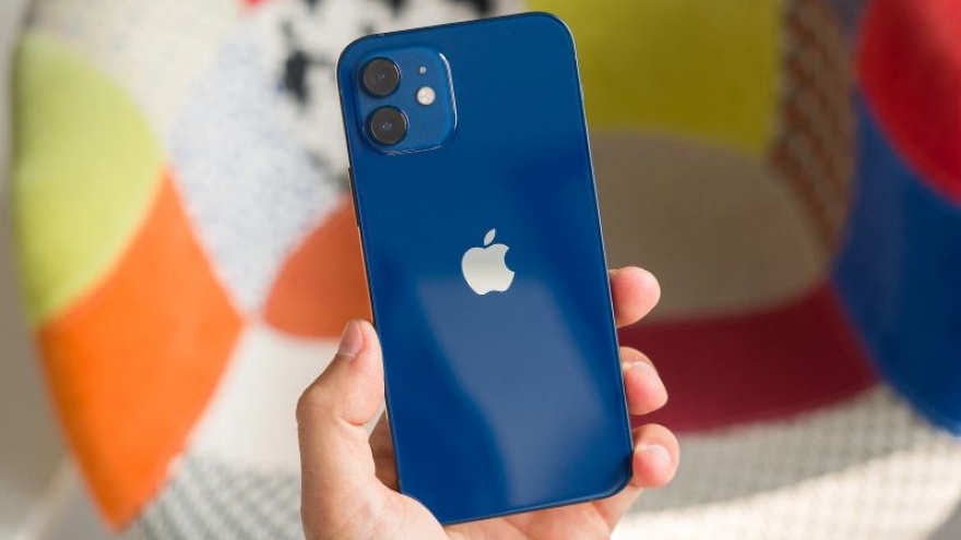 Camera iPhone 12 sẽ chỉ được thay thế bởi kỹ thuật viên chính thức Apple