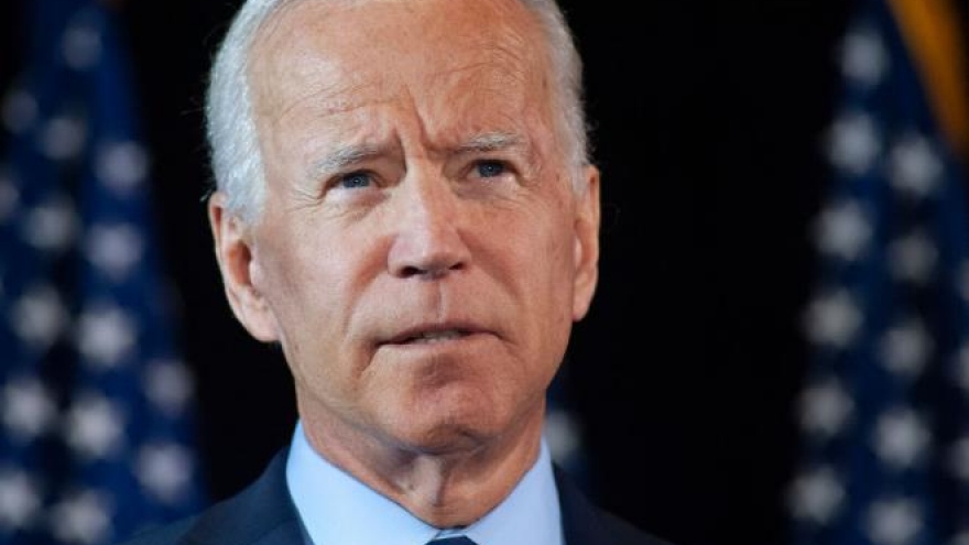 Bầu cử Mỹ: Biden "theo gót" chiến lược tranh cử của Trump, nhưng có quá muộn?