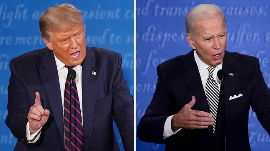 Biden dẫn trước Trump 13 điểm trên toàn quốc sau cuộc “so găng” đầu tiên 