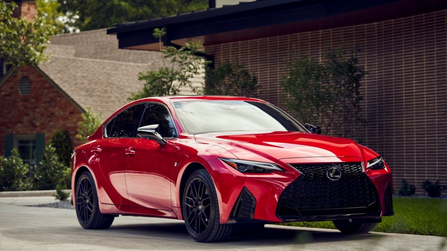 Lexus IS 2021 sẽ cập bến những đại lý Mỹ vào tháng sau