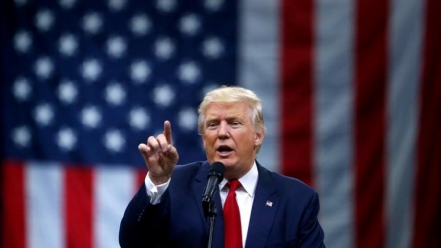 Chiến dịch tranh cử của ông Trump tiếp tục các cuộc vận động trực tiếp    