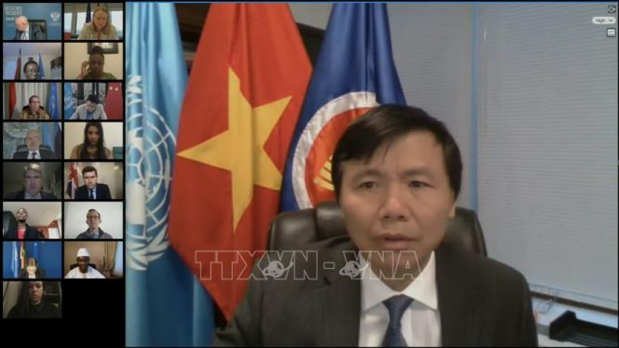 Vietnam calls for elimination of prejudice against women