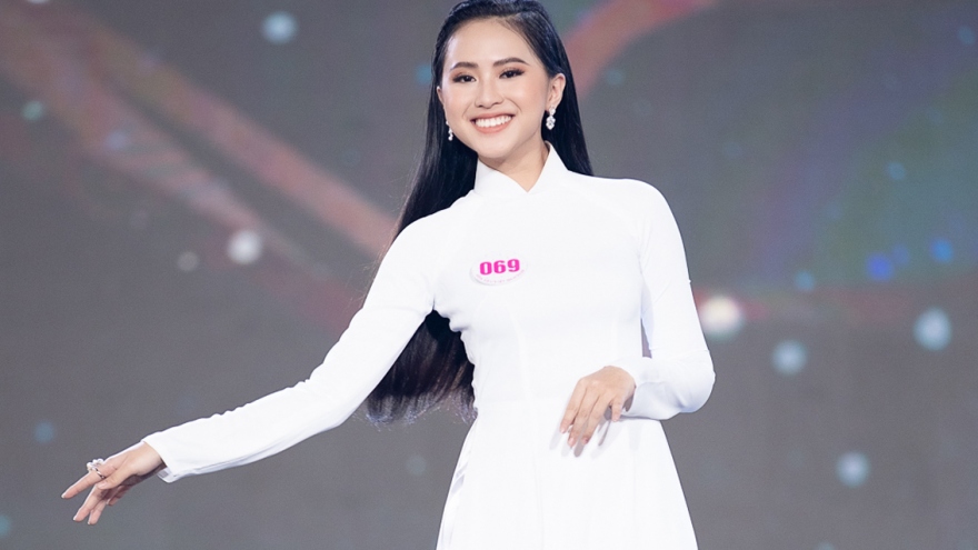 Dàn thí sinh Hoa hậu Việt Nam 2020 duyên dáng với áo dài trắng