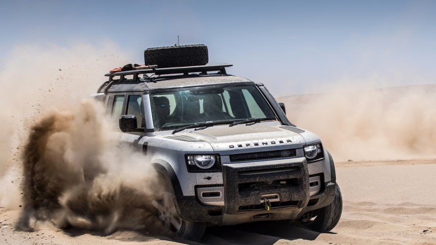 Jaguar Land Rover sử dụng công nghệ vũ trụ để sản xuất xe
