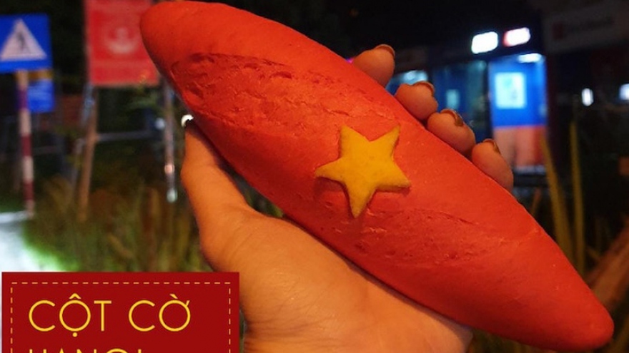 Hanoi baguette featuring Vietnamese national flag goes viral