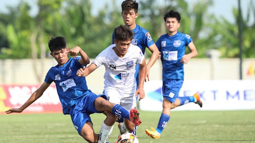 Forty young footballers called up to Vietnamese U17 team