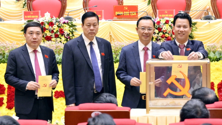 Đại hội Đảng bộ Hà Giang bầu 51 Uỷ viên Ban Chấp hành, quyên góp ủng hộ Miền Trung