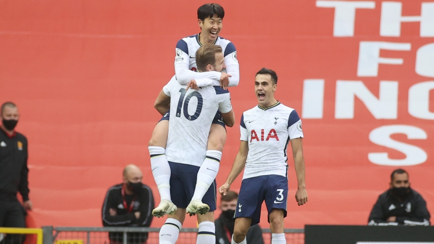 Ghi cú đúp hạ gục MU, Son Heung Min thừa nhận chưa bình phục chấn thương 