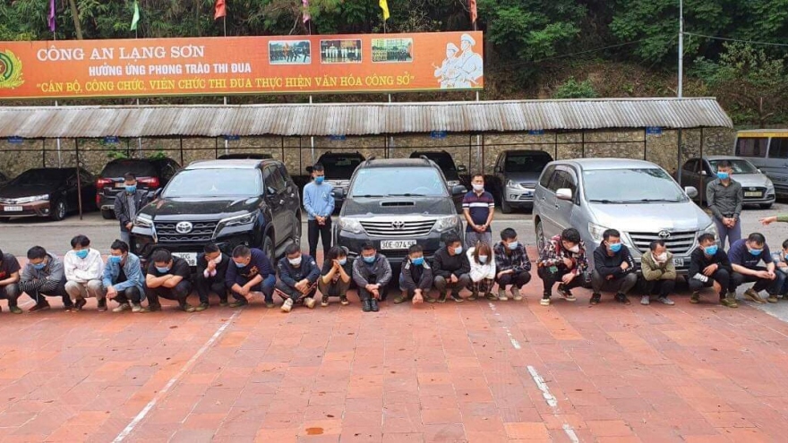 20 Chinese arrested trying to illegally enter Vietnam