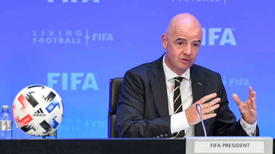 Chủ tịch FIFA mắc Covid-19