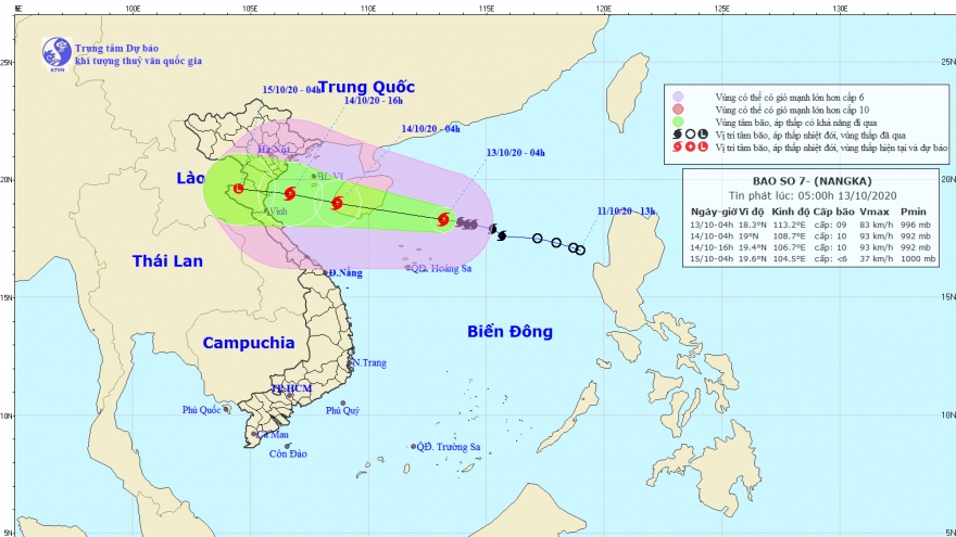 Bão số 7 tiến gần vịnh Bắc Bộ, dự kiến đổ bộ vào đất liền