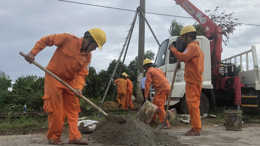 Chủ động đối phó với bão số 9, hạn chế thấp nhất sự cố về điện