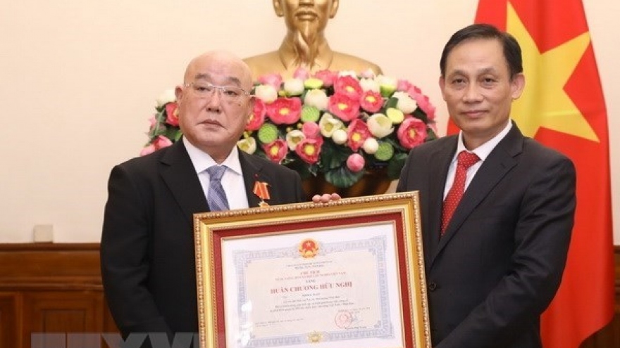 Friendship Order bestowed upon Special Advisor to Japanese PM