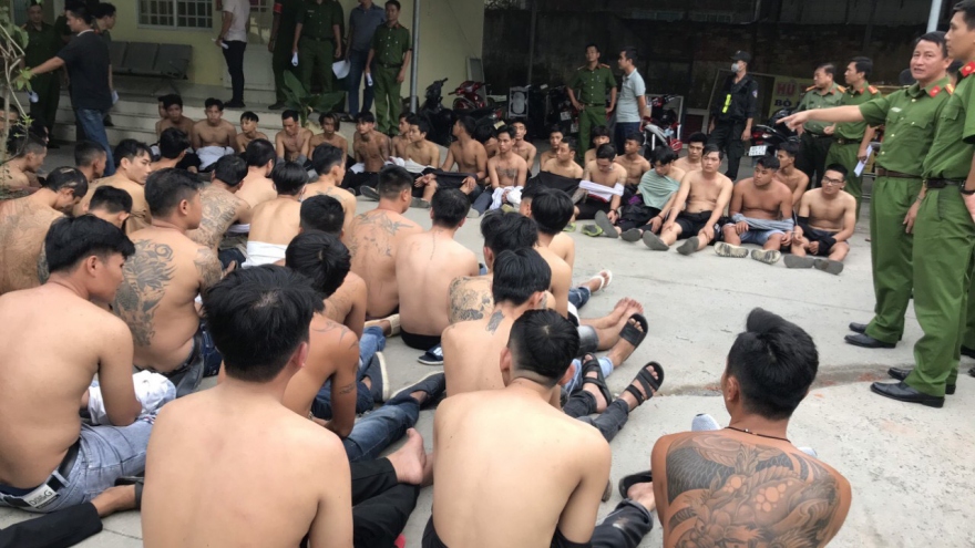 44 đối tượng hỗn chiến ở Đồng Nai bị khởi tố