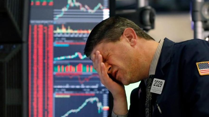 Thị trường chứng khoán Mỹ sụt giảm mạnh trong phiên giao dịch đầu tuần