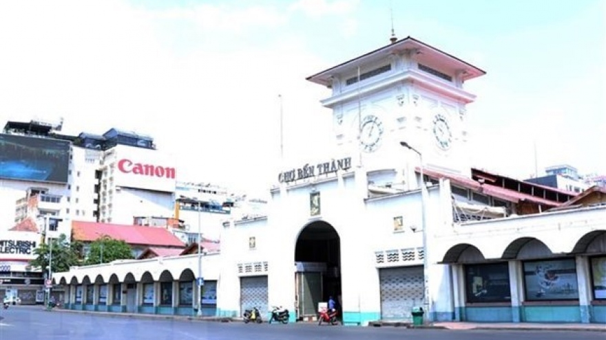 HCM City's travel companies offer 200 discounted tours