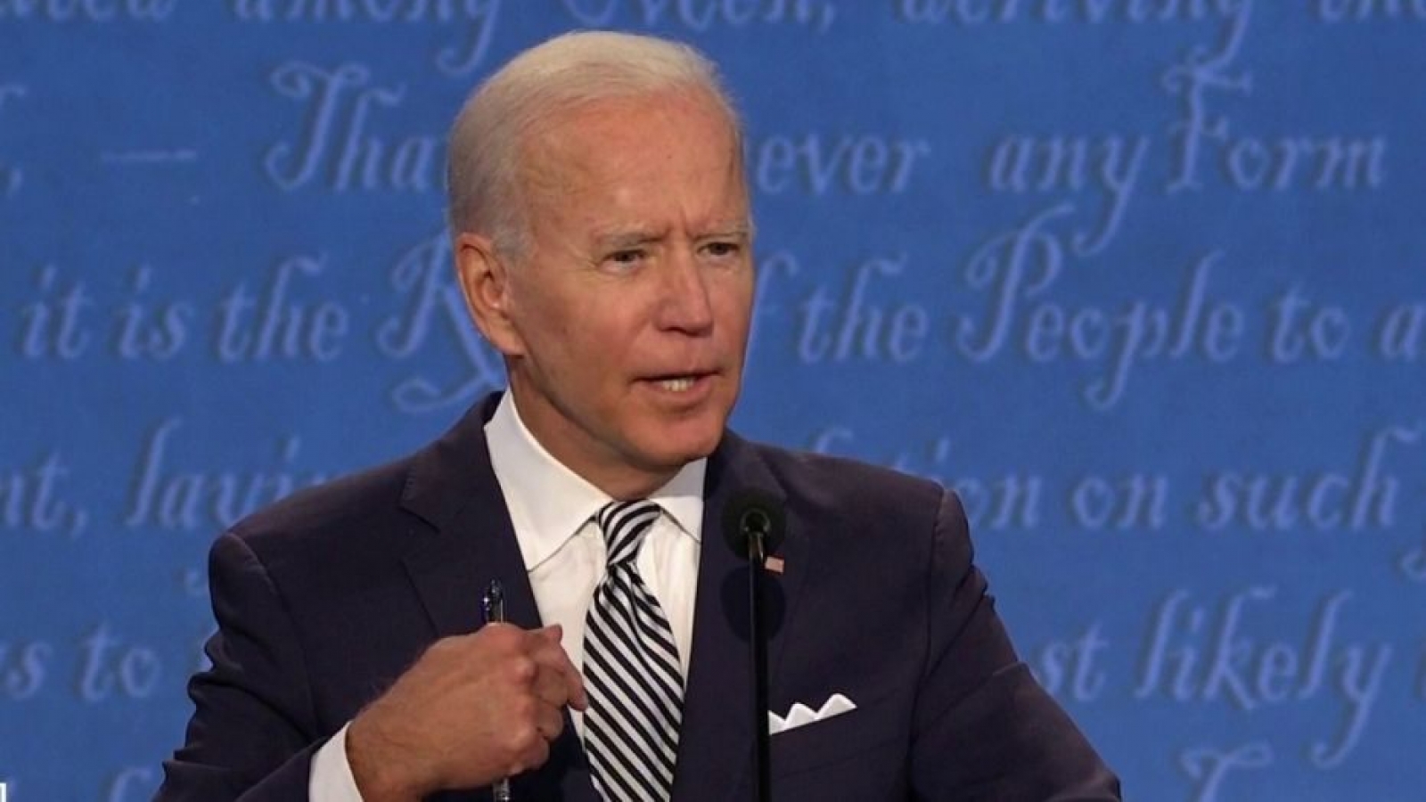 Ông Biden tuyên bố không tranh luận nếu Tổng thống Trump vẫn mắc Covid-19 