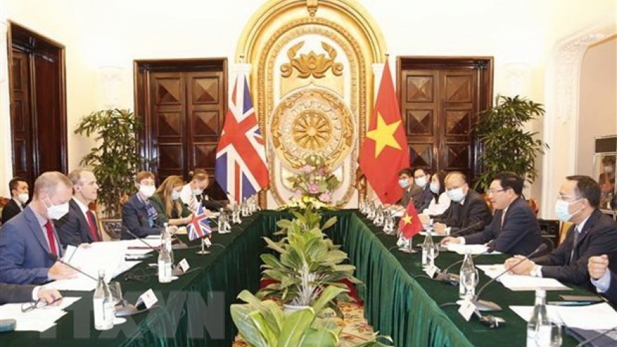 Vietnam, UK issue joint declaration on strategic partnership