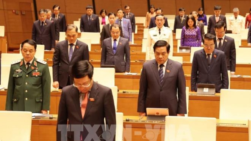 Quốc hội mặc niệm tướng Nguyễn Văn Man và chiến sĩ, đồng bào hy sinh