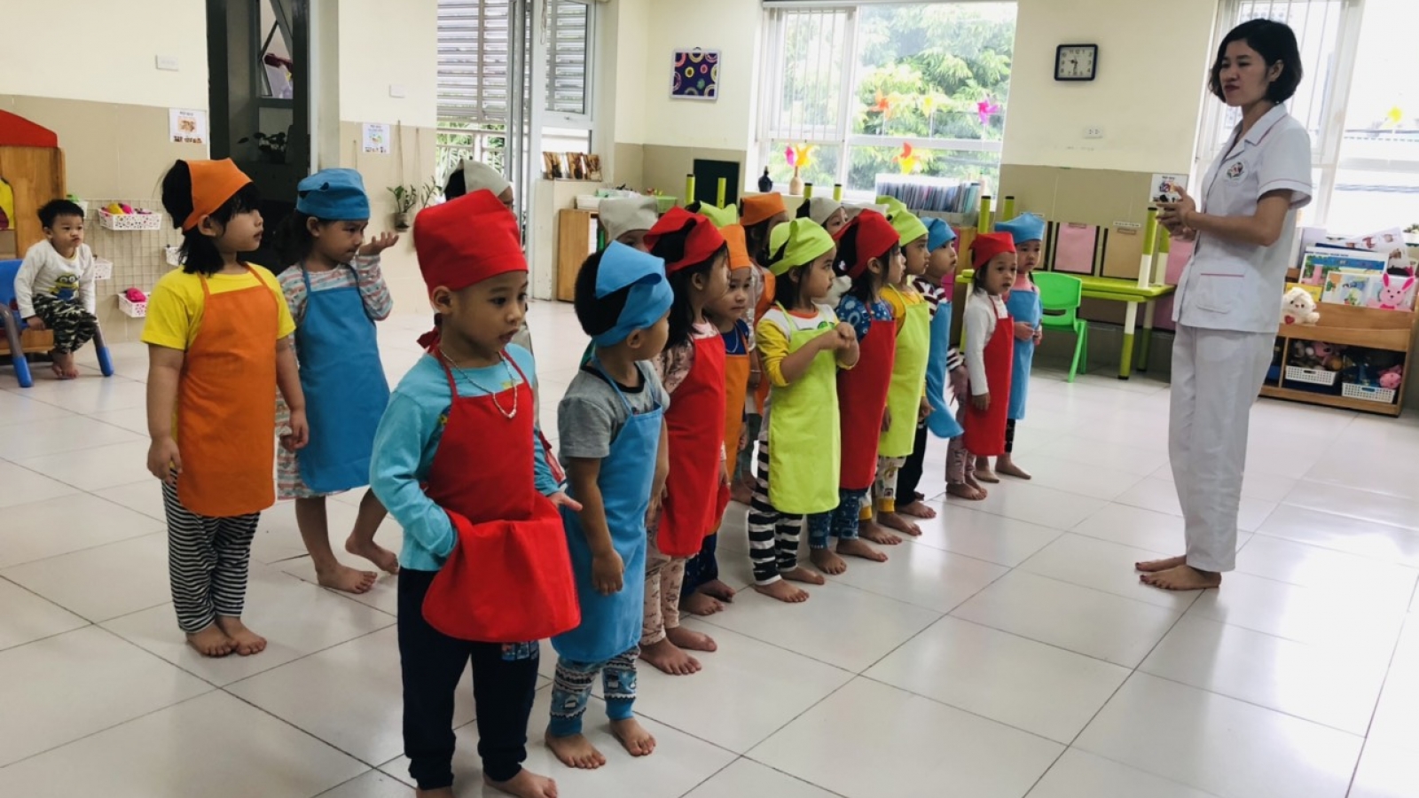 Nghịch lý, có hàng trăm chỉ tiêu biên chế GV mầm non, nhưng... thiếu người thi